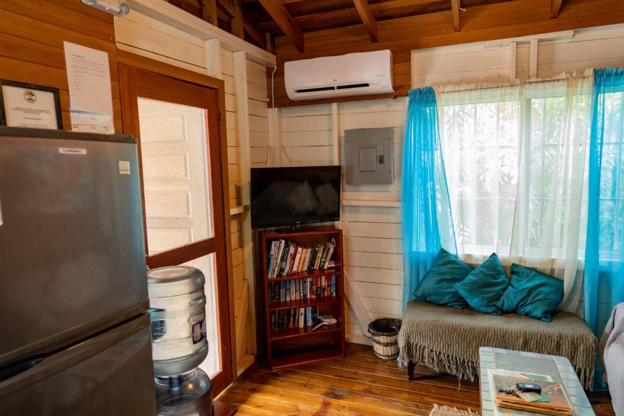 Hummingbirds Cabins Caye Caulker Ngoại thất bức ảnh